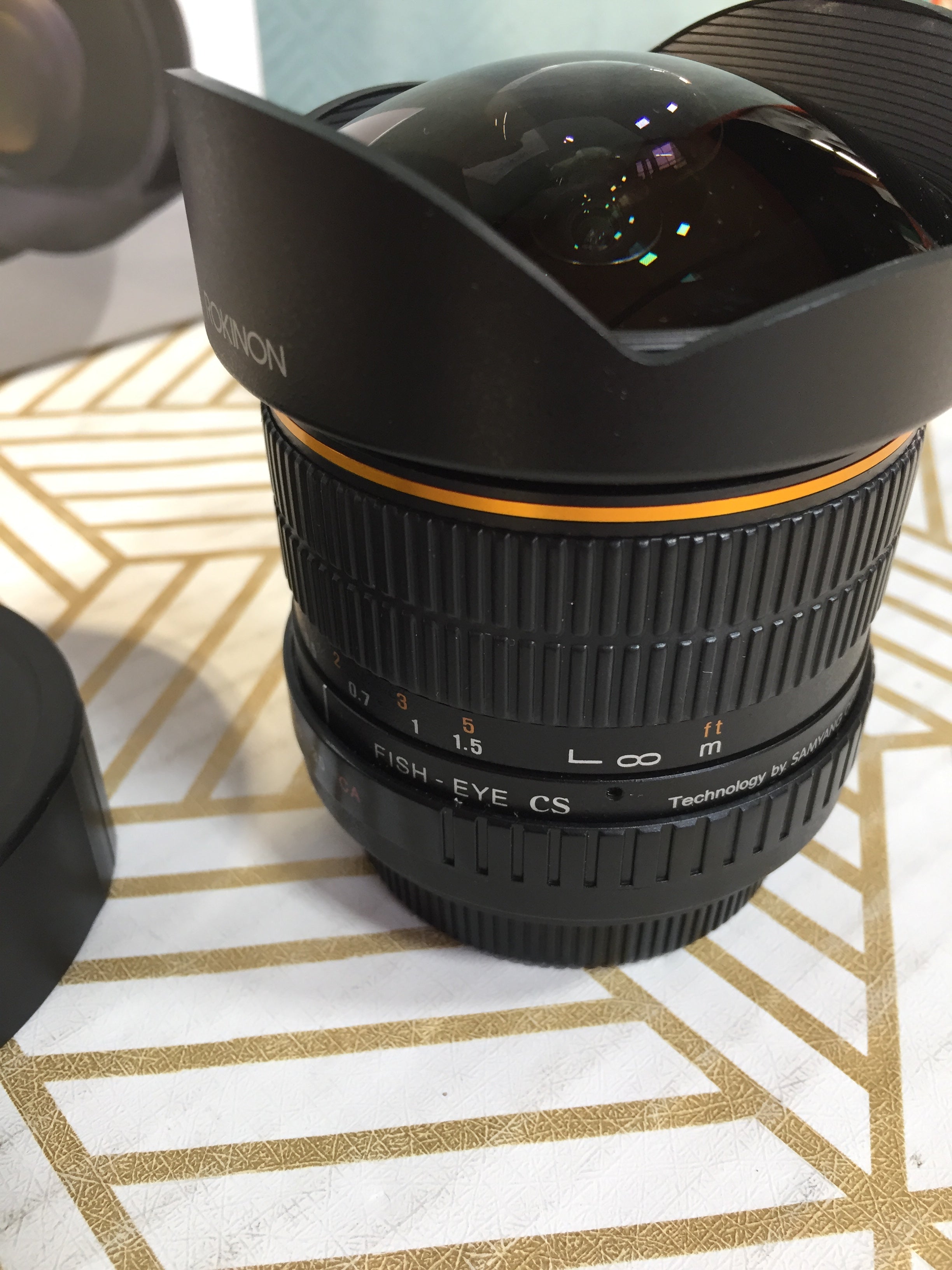 Rokinon FE8M-C 8mm F3.5 Fisheye Fixed Lens for Canon - Black (7942721437934)